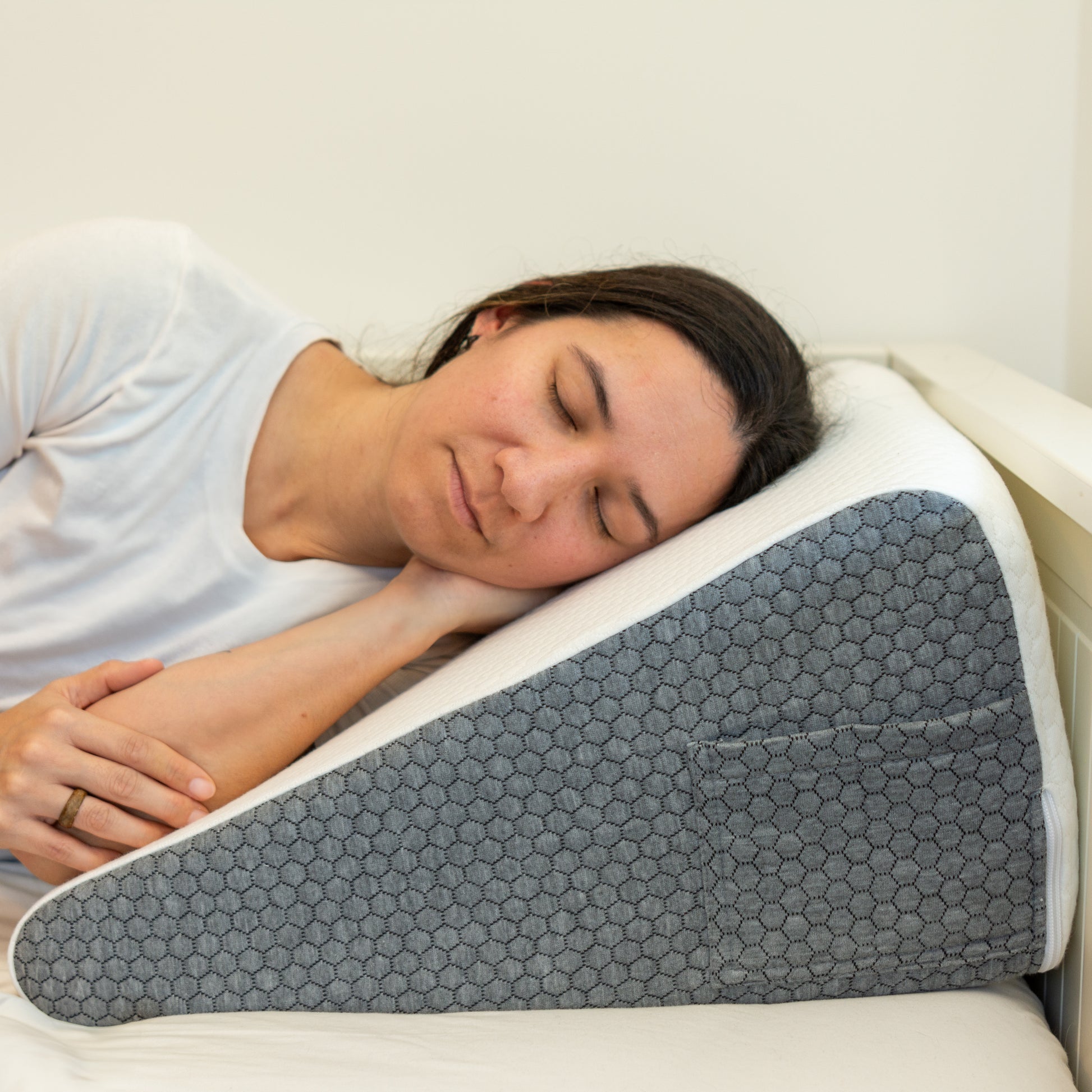 Anti-Snoring Wedge Pillow